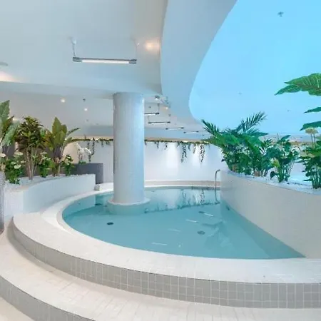 Hanza Tower Foxy With Sauna & Jacussi & Pool * Szczecin