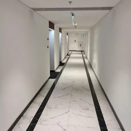 Apartment Hanza Tower Foxy With Sauna & Jacussi & Pool *